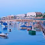 Seaview 3br With Wifi, Terrace, Ac & Sofabed By 360 Estates