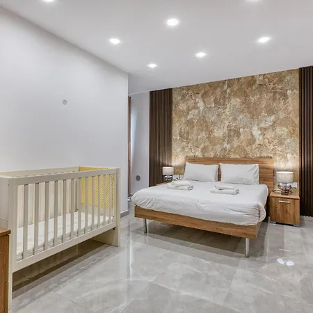 Seaview 3br With Wifi, Terrace, Ac & Sofabed By 360 Estates Apartmán Il-Mahsel