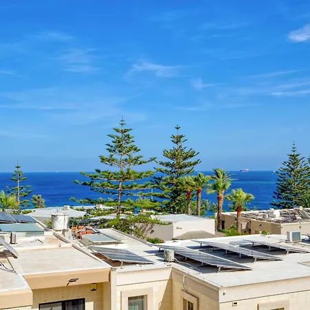 Seaview 3br With Wifi, Terrace, Ac & Sofabed By 360 Estates Apartmán *