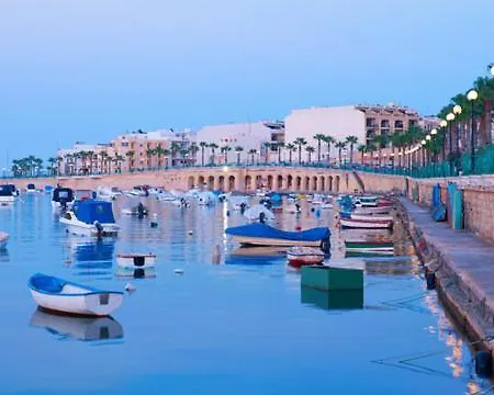 Seaview 3br With Wifi, Terrace, Ac & Sofabed By 360 Estates