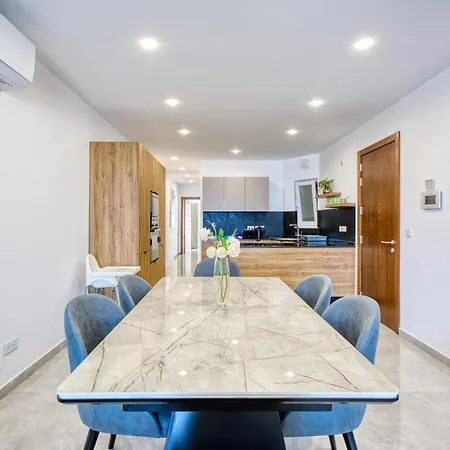 Seaview 3br With Wifi, Terrace, Ac & Sofabed By 360 Estates Apartamento