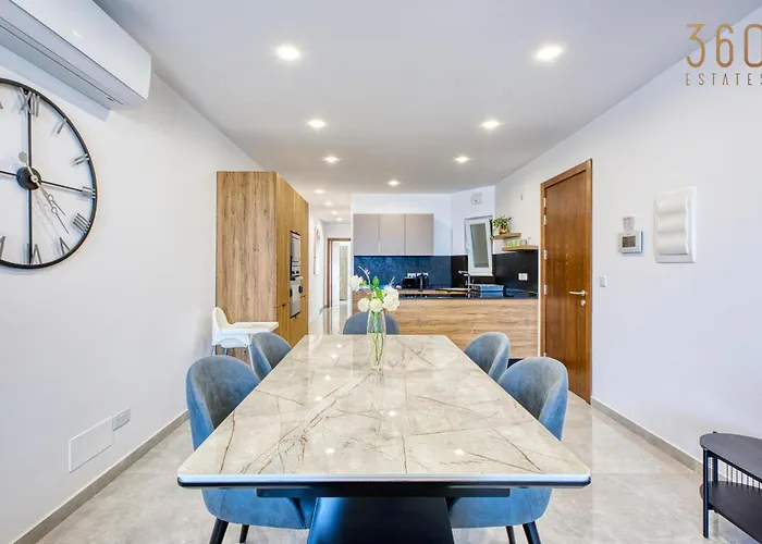 Seaview 3br With Wifi, Terrace, Ac & Sofabed By 360 Estates Apartment