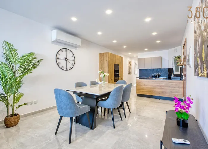 Seaview 3br With Wifi, Terrace, Ac & Sofabed By 360 Estates Apartment *